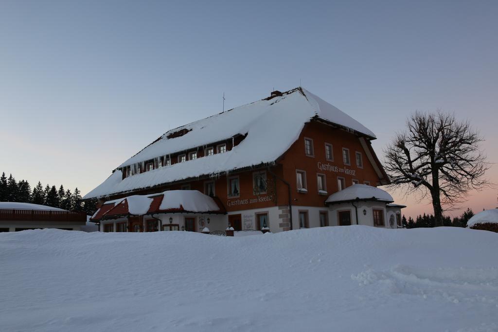 Gasthaus Zum Kreuz Sankt Märgen Eksteriør bilde